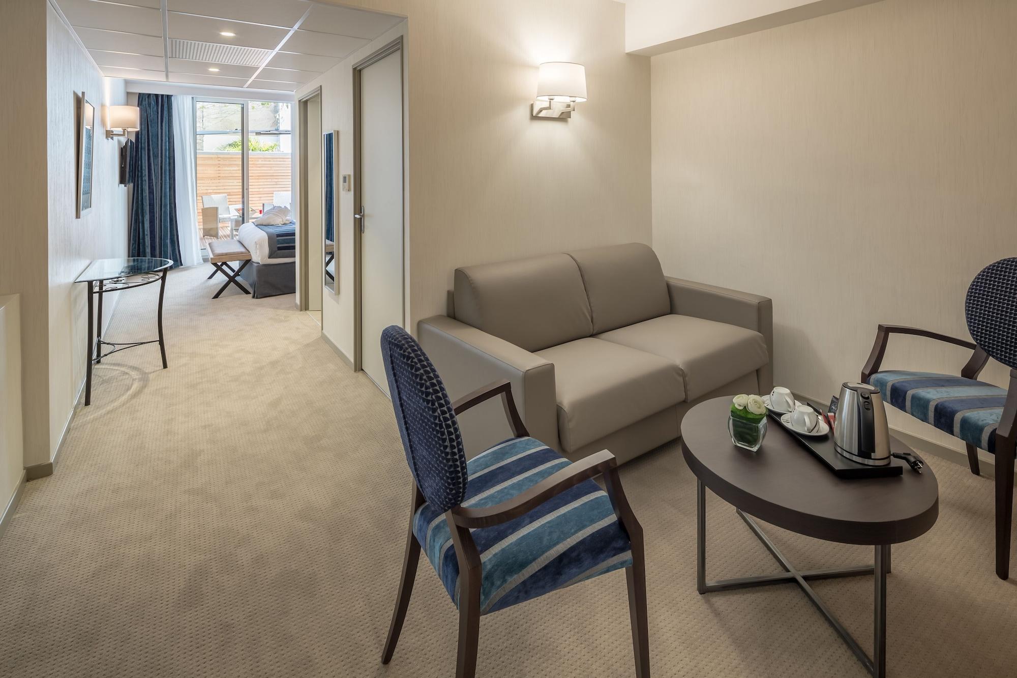Le Rive Droite & Hotel 4*