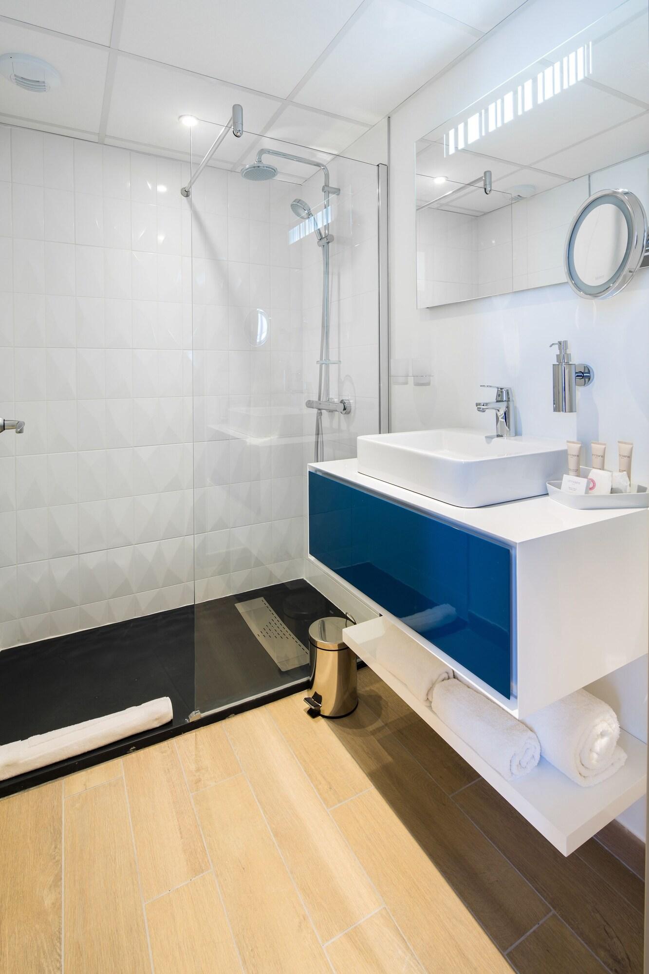 Le Rive Droite & Hotel Lourdes