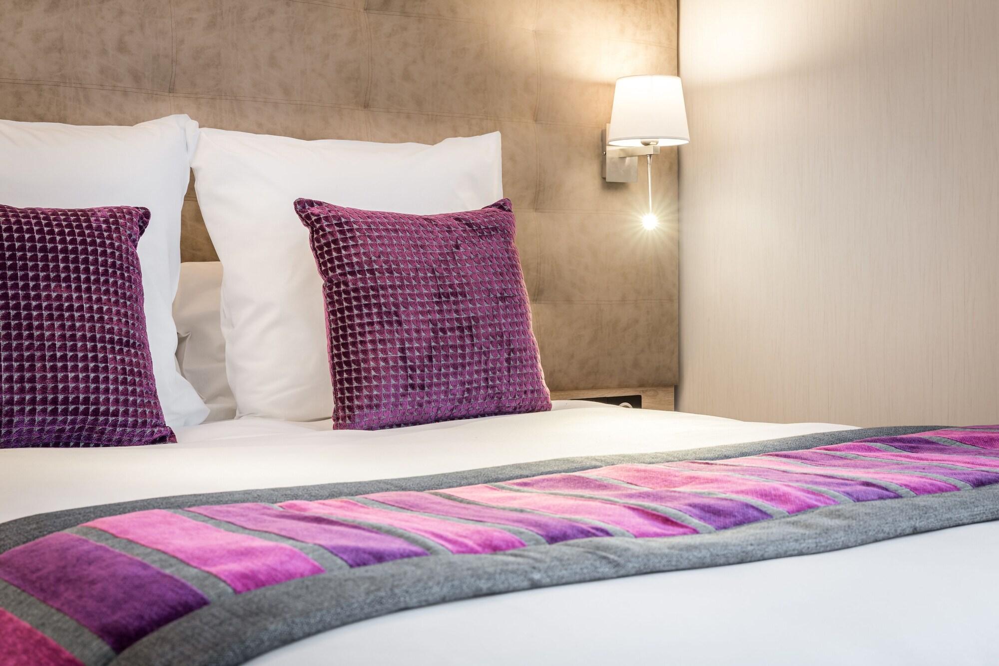 Le Rive Droite & 4* Lourdes